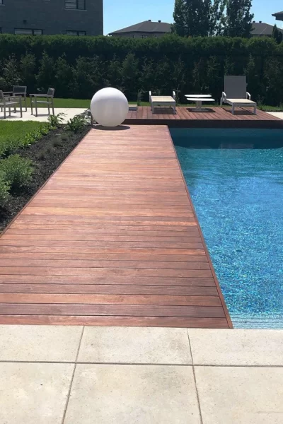 Patio en cèdre traité à l'huile ALIS Couleur : Pin d'oregron