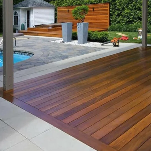 Patio en cèdre traité à l'huile ALIS Couleur : Pin d'oregron